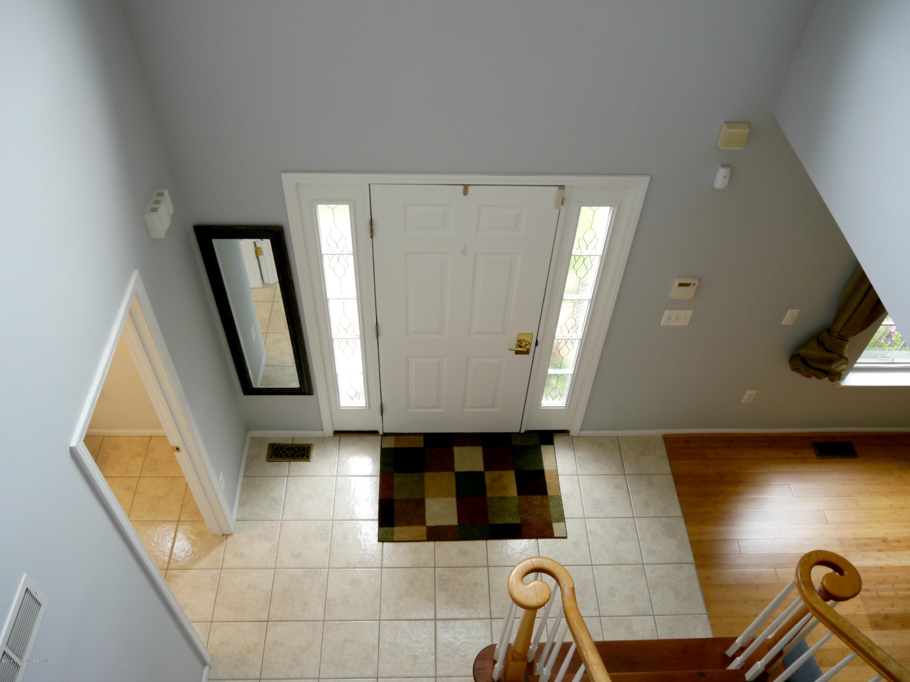 116 Eddy Road Manahawkin, NJ 08050 - Photo 10 of 31 116 Eddy 030