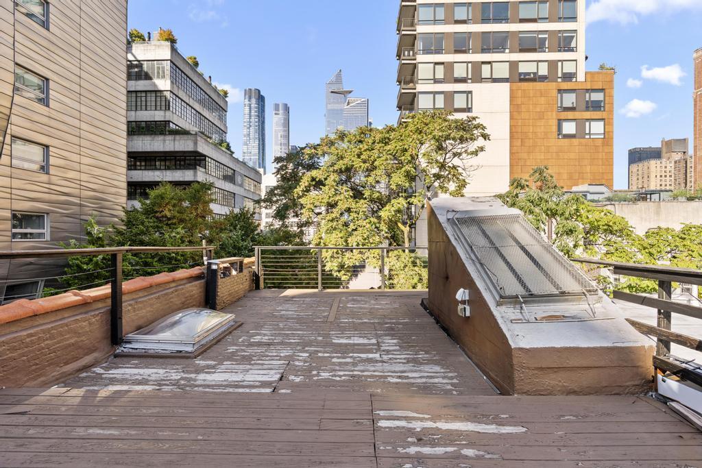 509 West 23rd Street Manhattan, NY 10011 - Photo 16 of 18