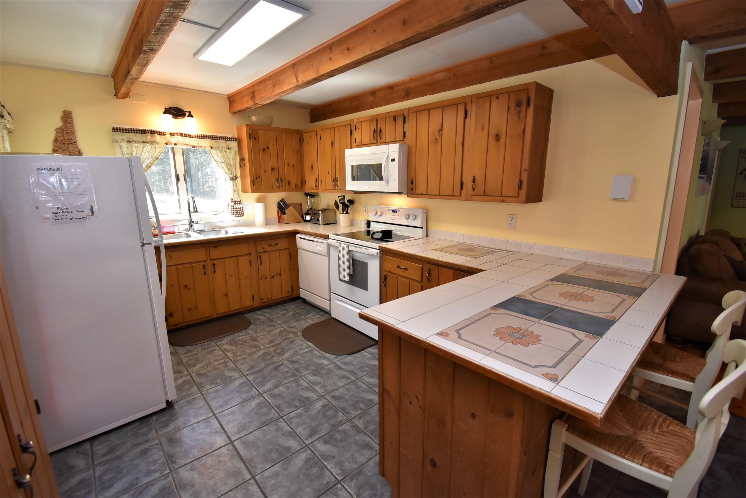 211 Sunset Hill Road Conway, NH 03860 - Photo 9 of 39