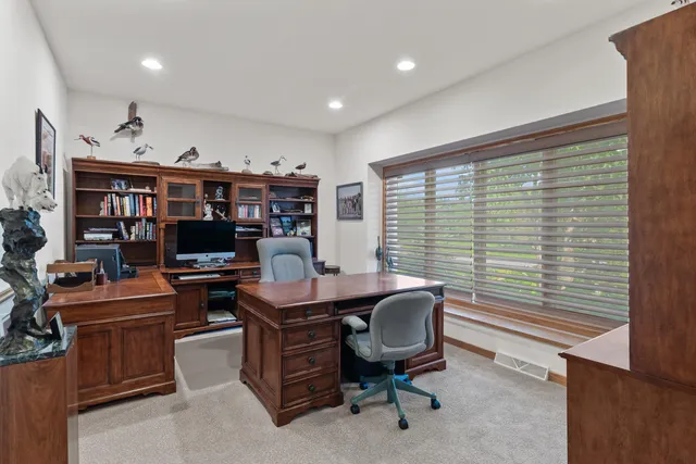 $789,000 | 1117 Sweetbriar Lane, Unit 22, Hartland, WI 53029