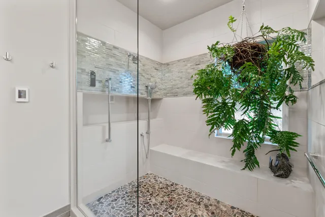 $789,000 | 1117 Sweetbriar Lane, Unit 22, Hartland, WI 53029