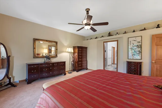 $789,000 | 1117 Sweetbriar Lane, Unit 22, Hartland, WI 53029