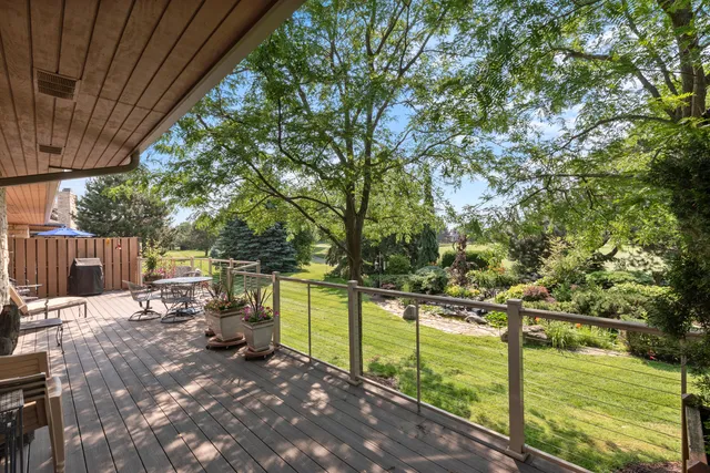 $789,000 | 1117 Sweetbriar Lane, Unit 22, Hartland, WI 53029