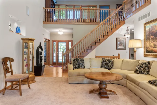 $789,000 | 1117 Sweetbriar Lane, Unit 22, Hartland, WI 53029