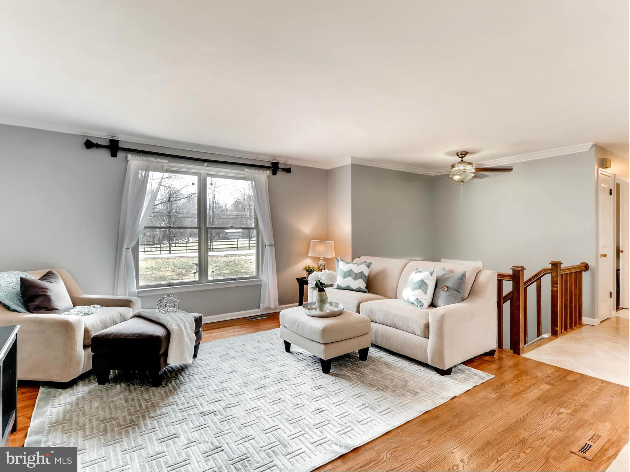4606 Wards Chapel Road Reisterstown, MD 21136 - Photo 6 of 26 Living Room