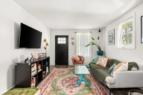 $315,000 | 1605 16th Avenue North, Nashville, TN 37208