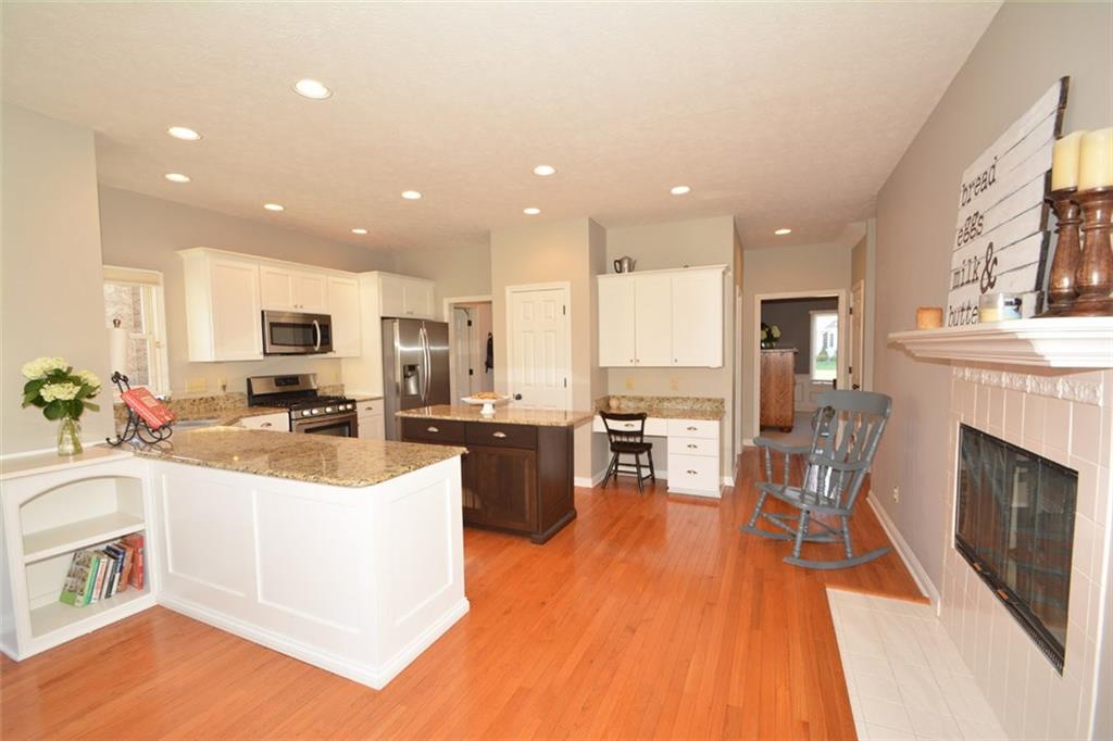 10293 Springstone Road McCordsville, IN 46055 - Photo 9 of 24