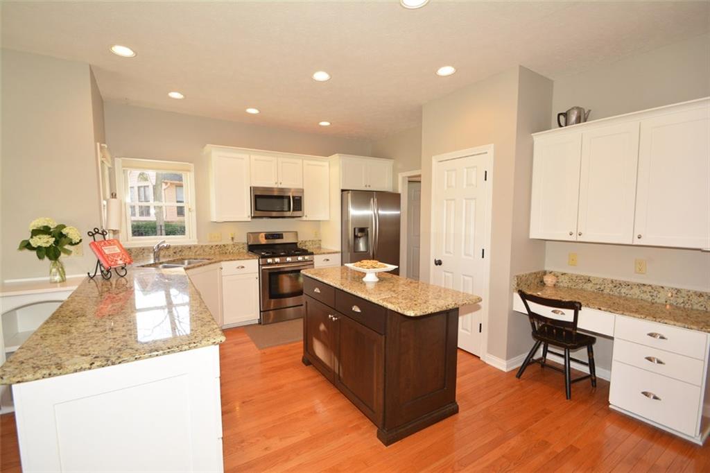 10293 Springstone Road McCordsville, IN 46055 - Photo 10 of 24