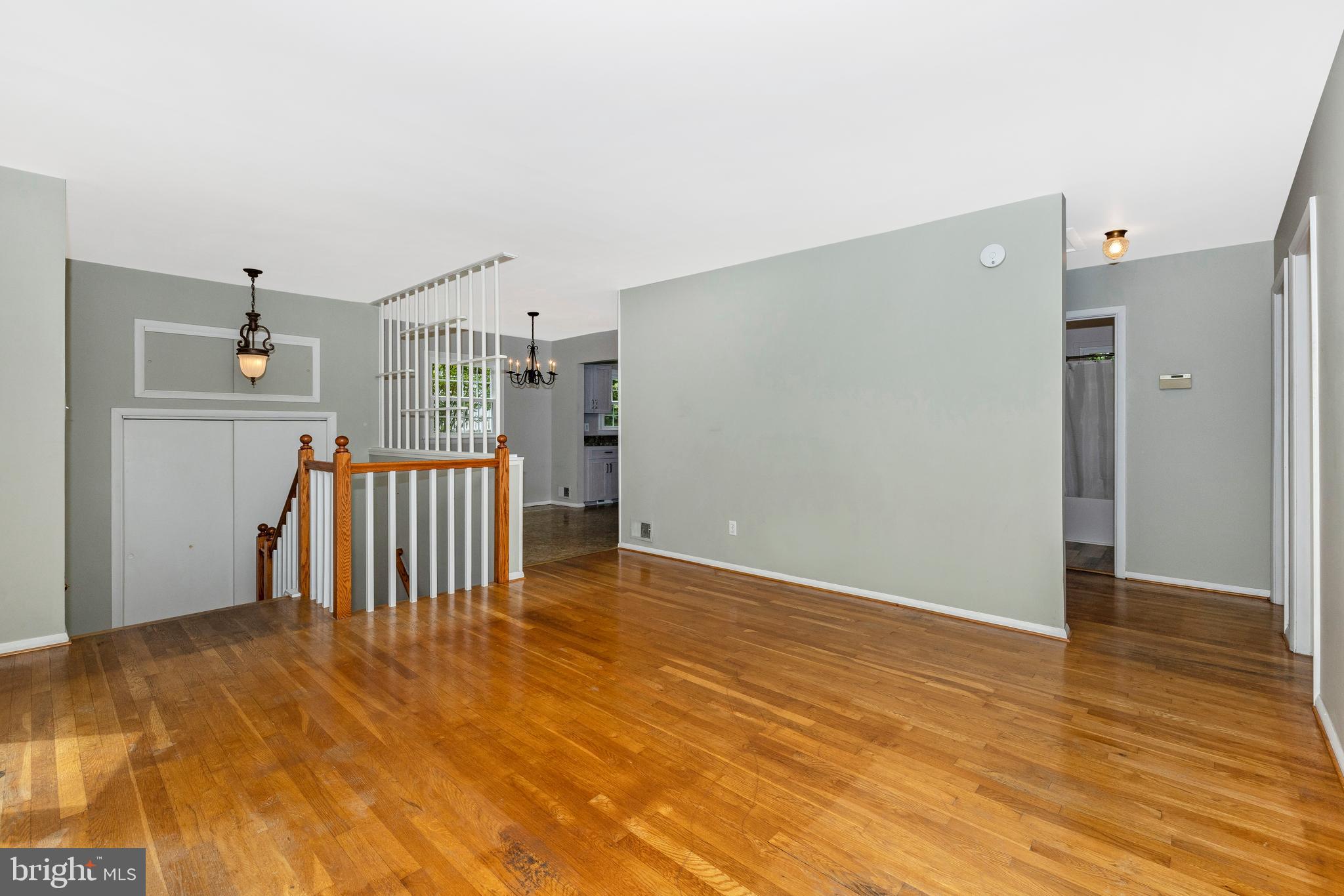 108 Woodland Road Gaithersburg, MD 20877 - Photo 13 of 72 Gallery Image 13