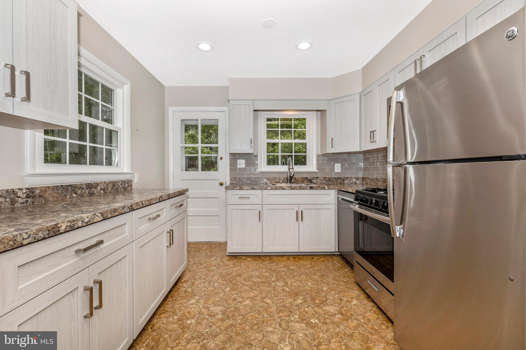 108 Woodland Road Gaithersburg, MD 20877 - Photo 20 of 72 Gallery Image 20