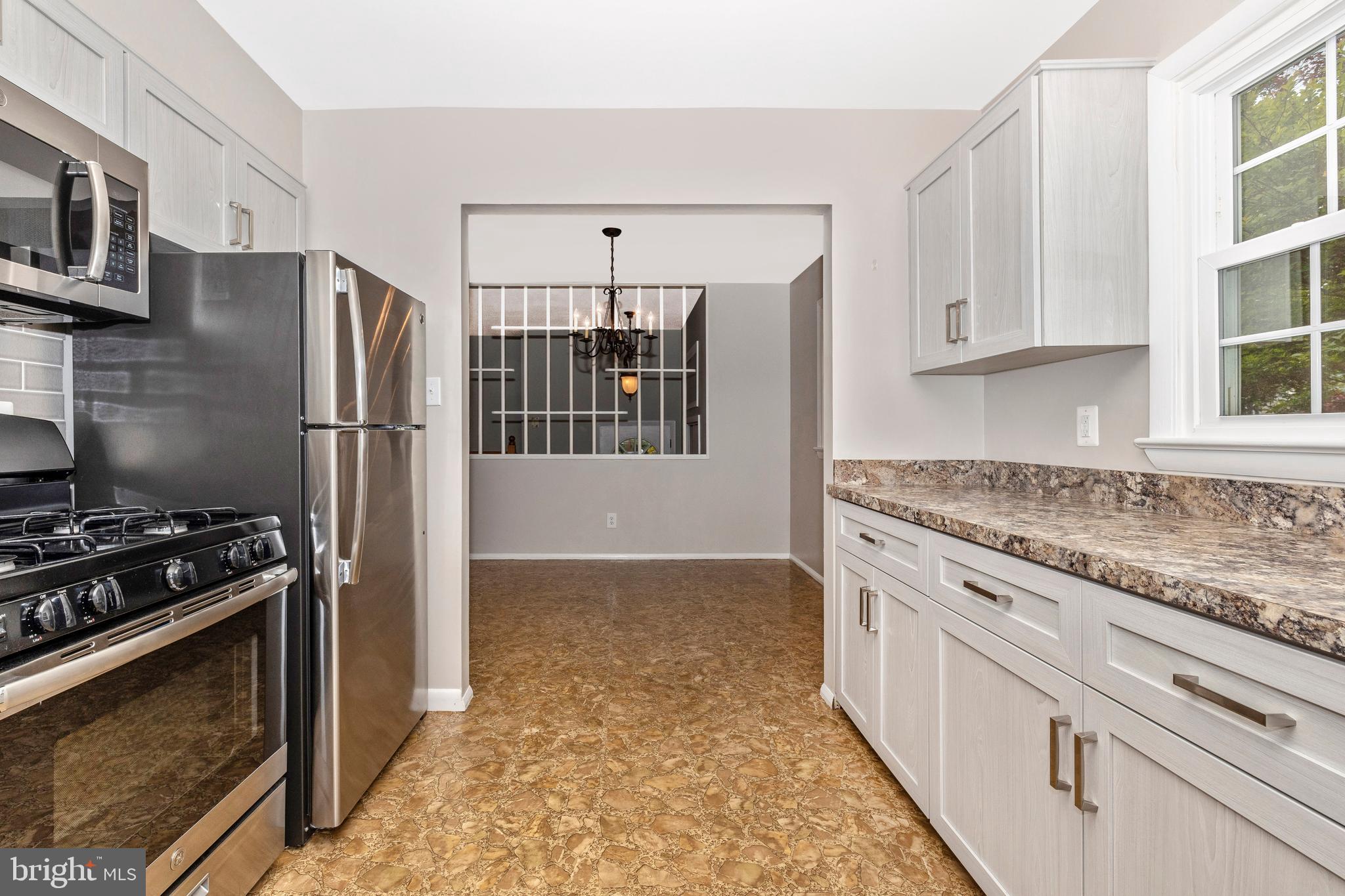 108 Woodland Road Gaithersburg, MD 20877 - Photo 24 of 72 Gallery Image 24