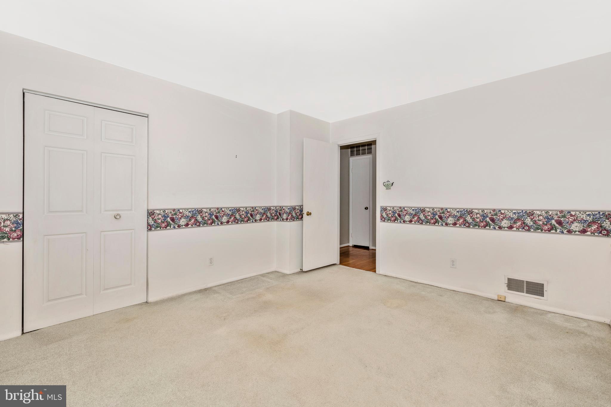108 Woodland Road Gaithersburg, MD 20877 - Photo 32 of 72 Gallery Image 32