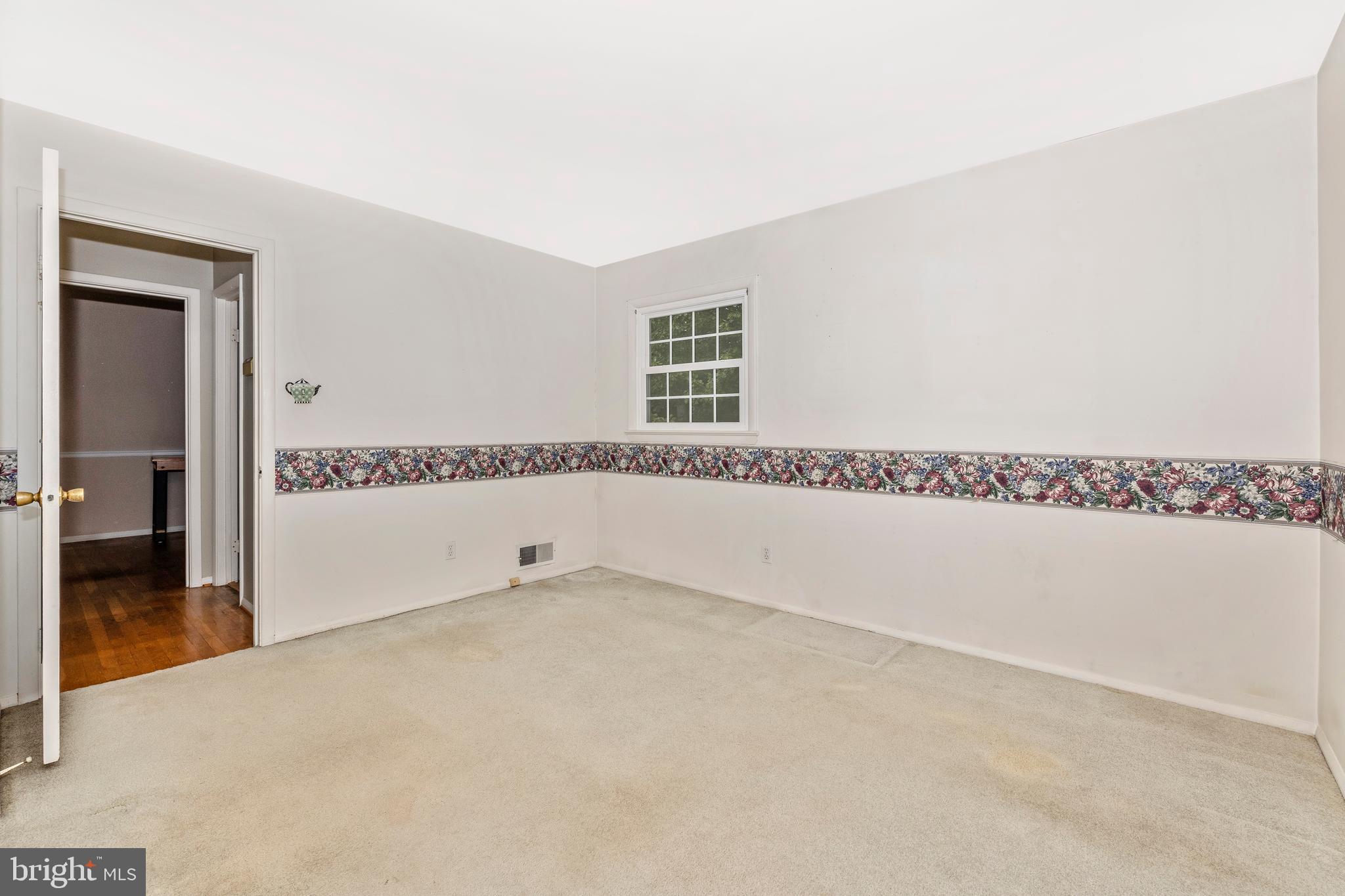 108 Woodland Road Gaithersburg, MD 20877 - Photo 33 of 72 Gallery Image 33