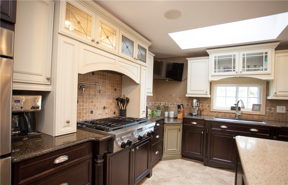 420 Ives Road Warwick, RI 02818 - Photo 5 of 15 Kitchen