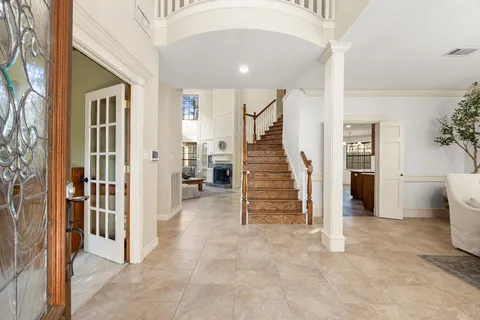 $465,000 | 14210 Vanessa Circle, Houston, TX 77069