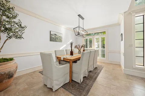 $465,000 | 14210 Vanessa Circle, Houston, TX 77069