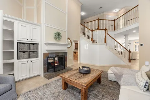 $465,000 | 14210 Vanessa Circle, Houston, TX 77069