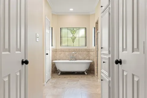 $465,000 | 14210 Vanessa Circle, Houston, TX 77069