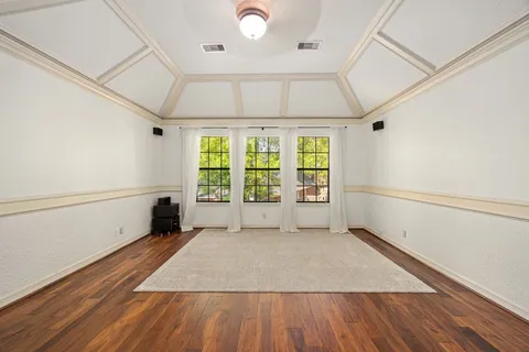 $465,000 | 14210 Vanessa Circle, Houston, TX 77069