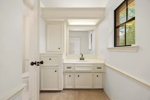 $465,000 | 14210 Vanessa Circle, Houston, TX 77069