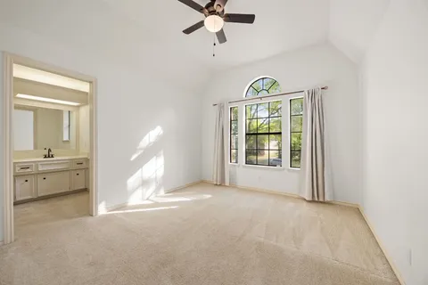 $465,000 | 14210 Vanessa Circle, Houston, TX 77069