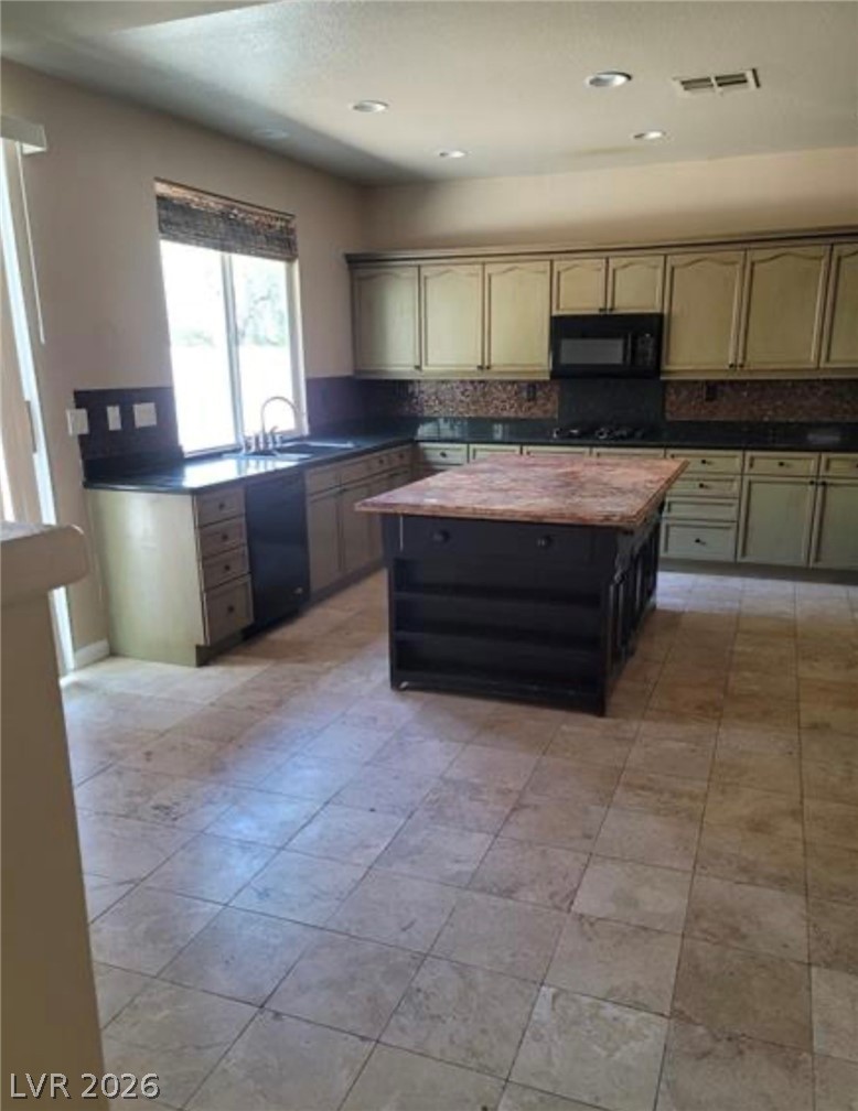 1700 Ravanusa Drive Henderson, NV 89052 - Photo 16 of 58