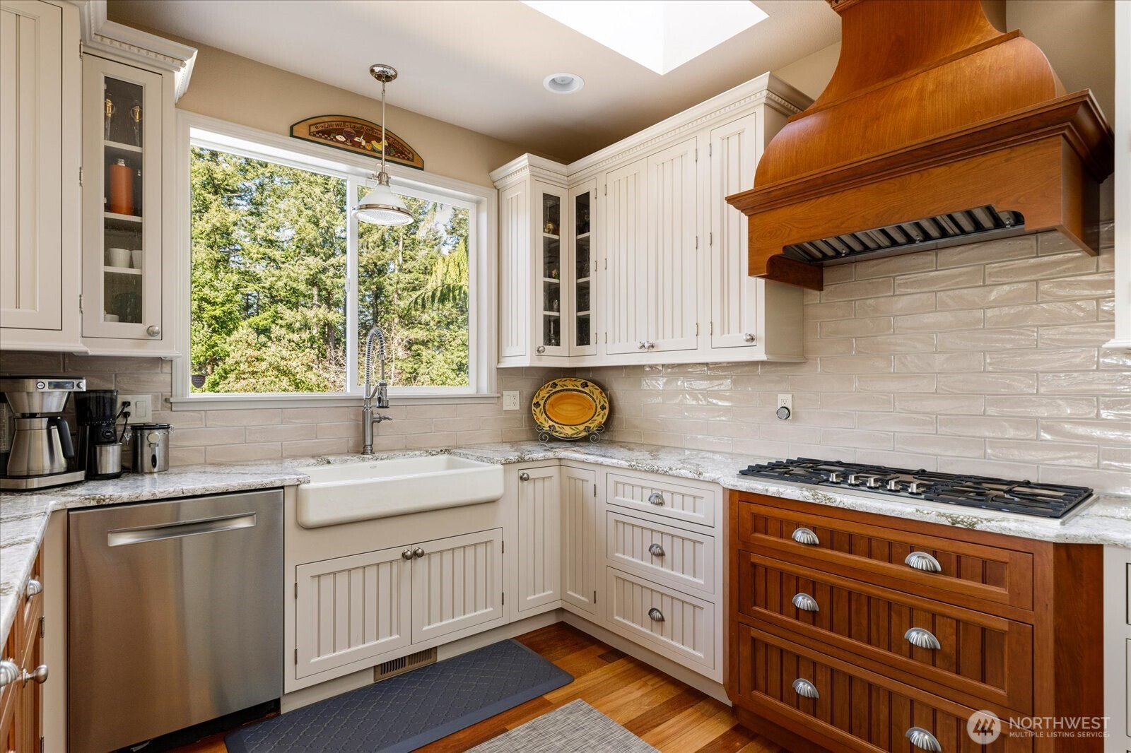 3913 West 12th Street Anacortes, WA 98221 - Photo 18 of 40
