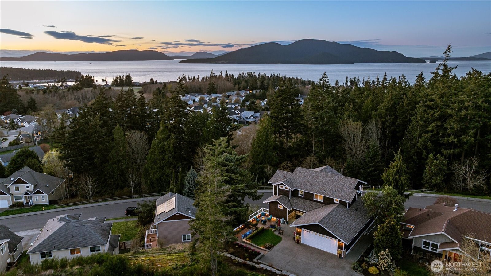 3913 West 12th Street Anacortes, WA 98221 - Photo 36 of 40