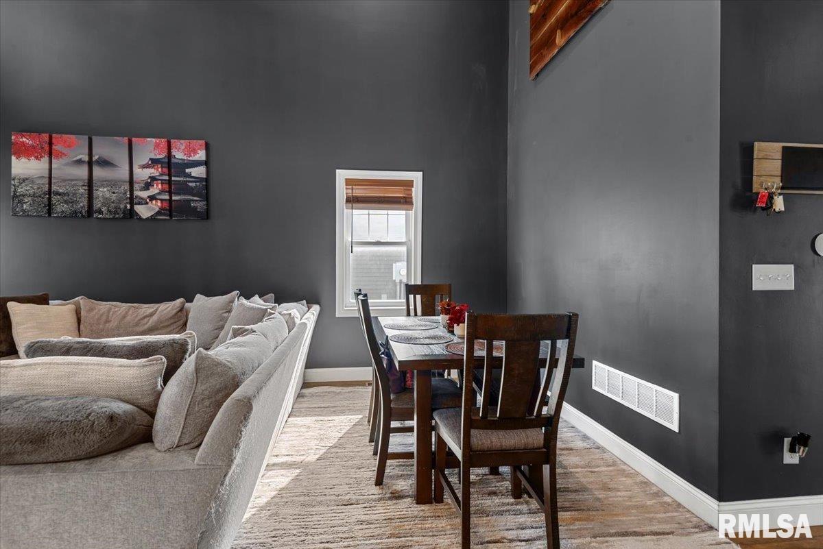 505 East Main Street Rochester, IL 62563 - Photo 6 of 39 Gallery Image 6