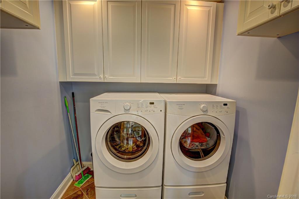 611 Greystone Road, Unit 6 Charlotte, NC 28209 - Photo 18 of 23 Gallery Image 18