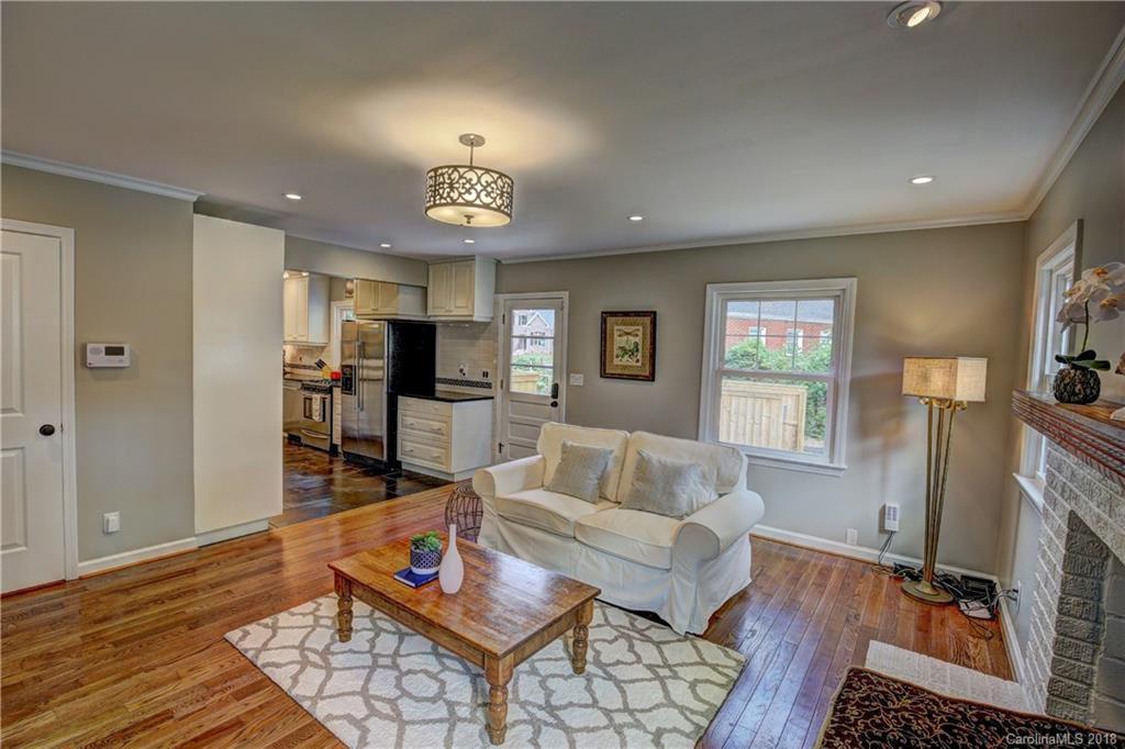 611 Greystone Road, Unit 6 Charlotte, NC 28209 - Photo 10 of 23 Gallery Image 10