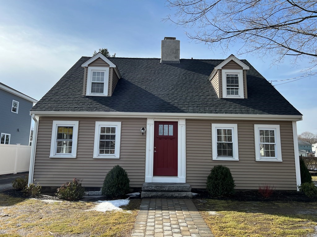 706 Trapelo Road Waltham, MA 02452 - Photo 1 of 25 Gallery Image 1