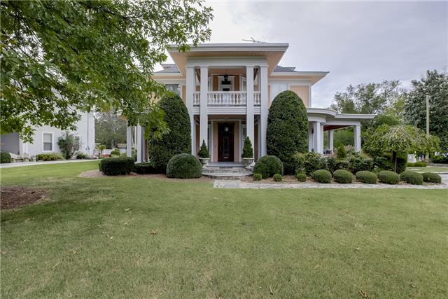 417 West Spring Street Lebanon, TN 37087 - Photo 1 of 20 Gallery Image 1