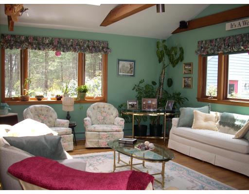 58 Beechtree Road Hanover, MA 02339 - Photo 6 of 11 Gallery Image 6