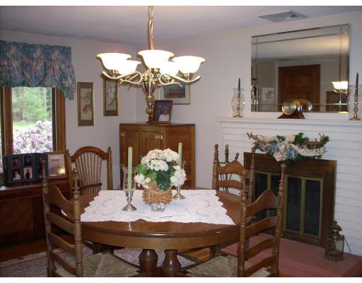 58 Beechtree Road Hanover, MA 02339 - Photo 9 of 11 Gallery Image 9