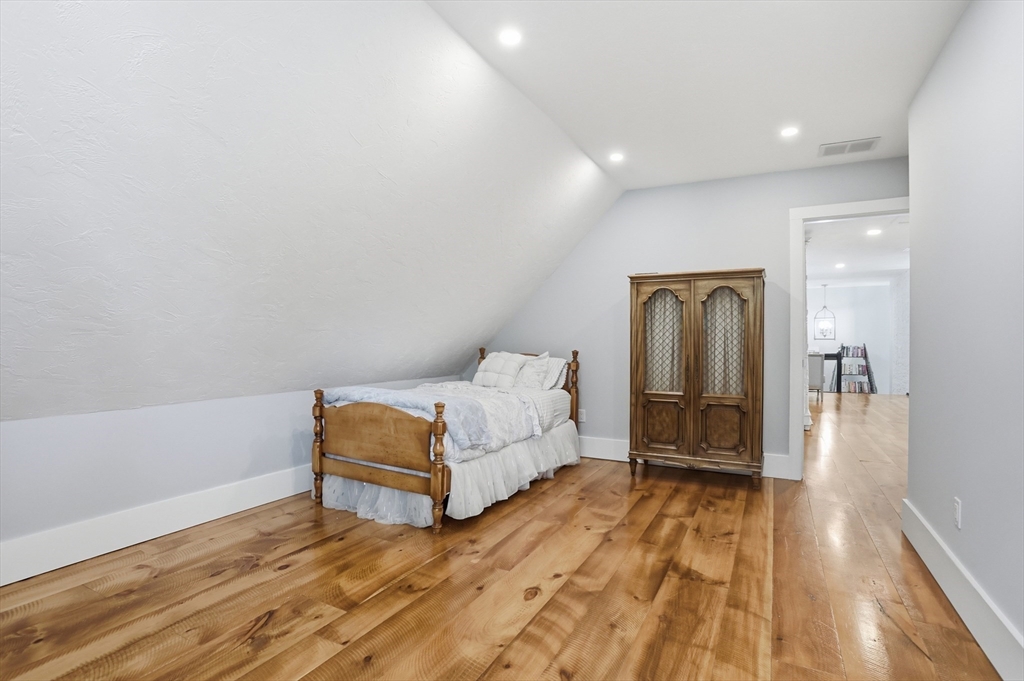366 River Road Carlisle, MA 01741 - Photo 29 of 42