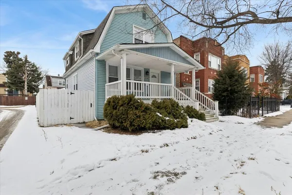 $550,000 | 5646 North Menard Avenue, Chicago, IL 60646