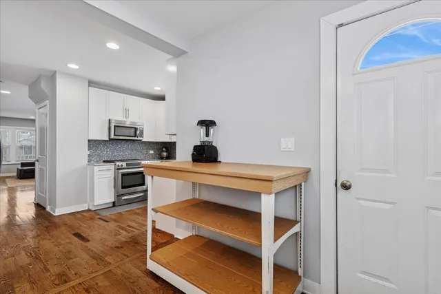 $550,000 | 5646 North Menard Avenue, Chicago, IL 60646