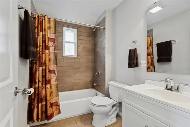 $550,000 | 5646 North Menard Avenue, Chicago, IL 60646