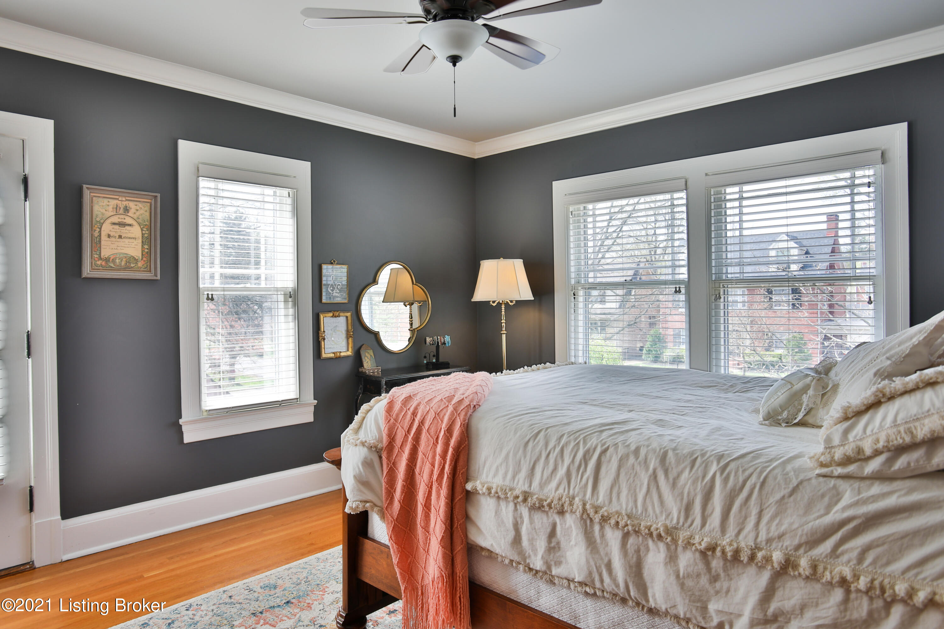2311 Meadow Road Louisville, KY 40205 - Photo 25 of 42 Primary bedroom