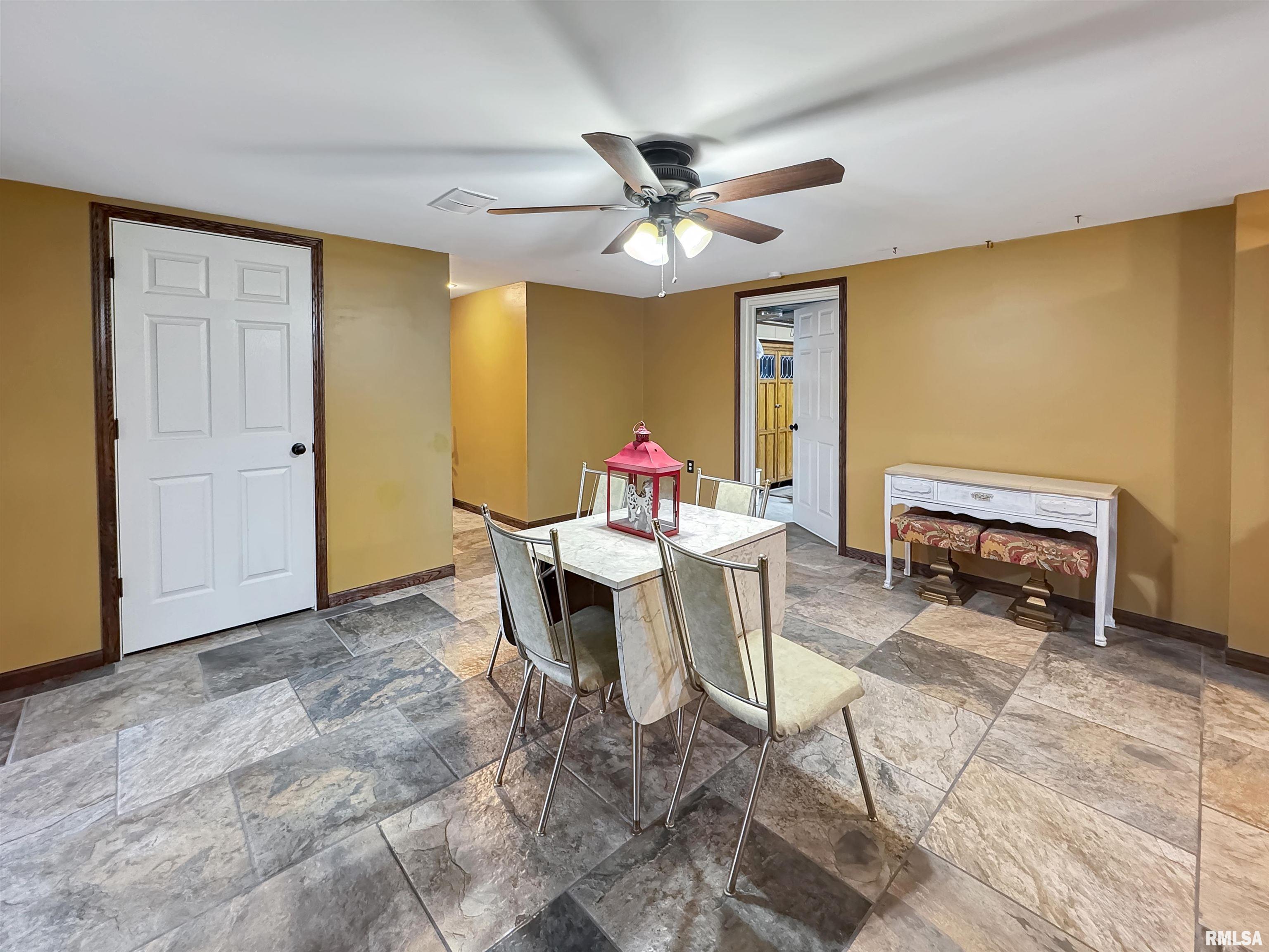 10250 West Lake Camelot Drive Mapleton, IL 61547 - Photo 38 of 91