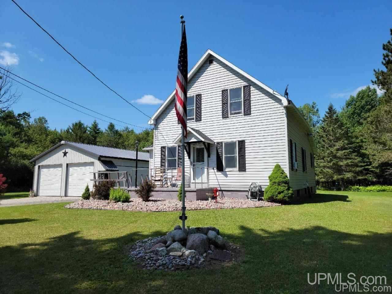 877 River Road Manistique, MI 49854 - Photo 3 of 49 Gallery Image 3