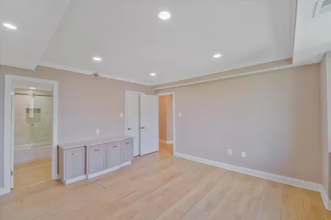$1,495,000 | 4550 North Park Avenue, Unit 610, Chevy Chase, MD 20815