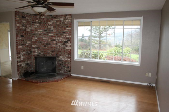 229 Bannister Road Kalama, WA 98625 - Photo 5 of 15 Gallery Image 5