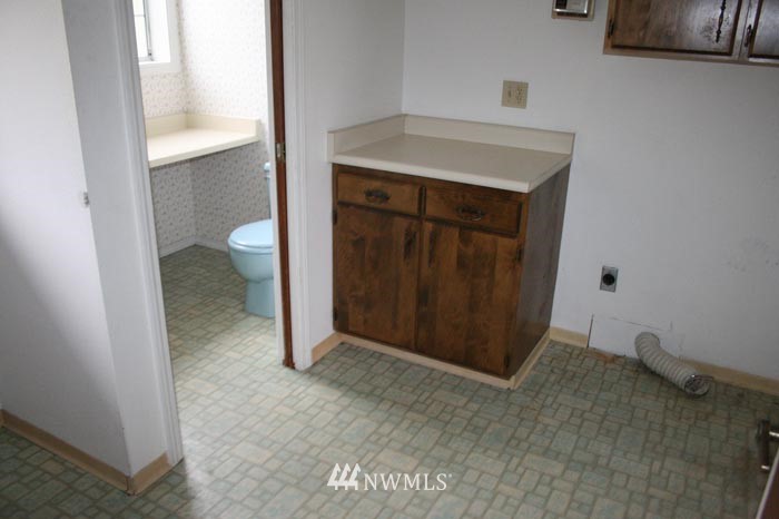229 Bannister Road Kalama, WA 98625 - Photo 7 of 15 Gallery Image 7