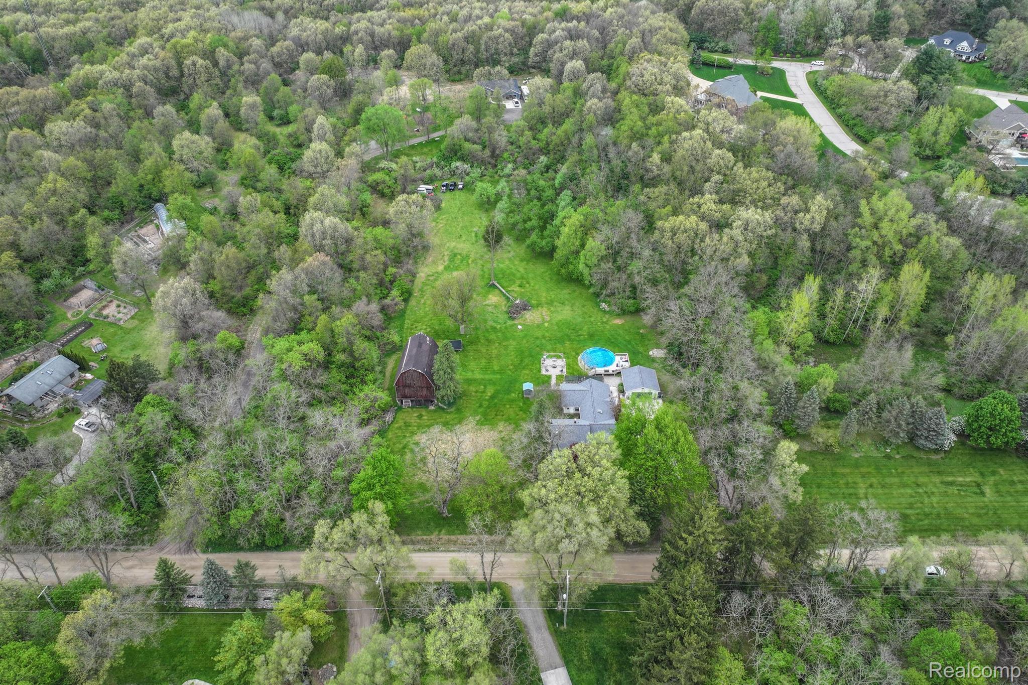 11319 Foley Road Fenton, MI 48430 - Photo 39 of 47 Gallery Image 39
