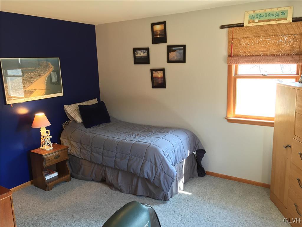 4662 Peach Bottom Road Coplay, PA 18037 - Photo 18 of 28 Bedroom 2