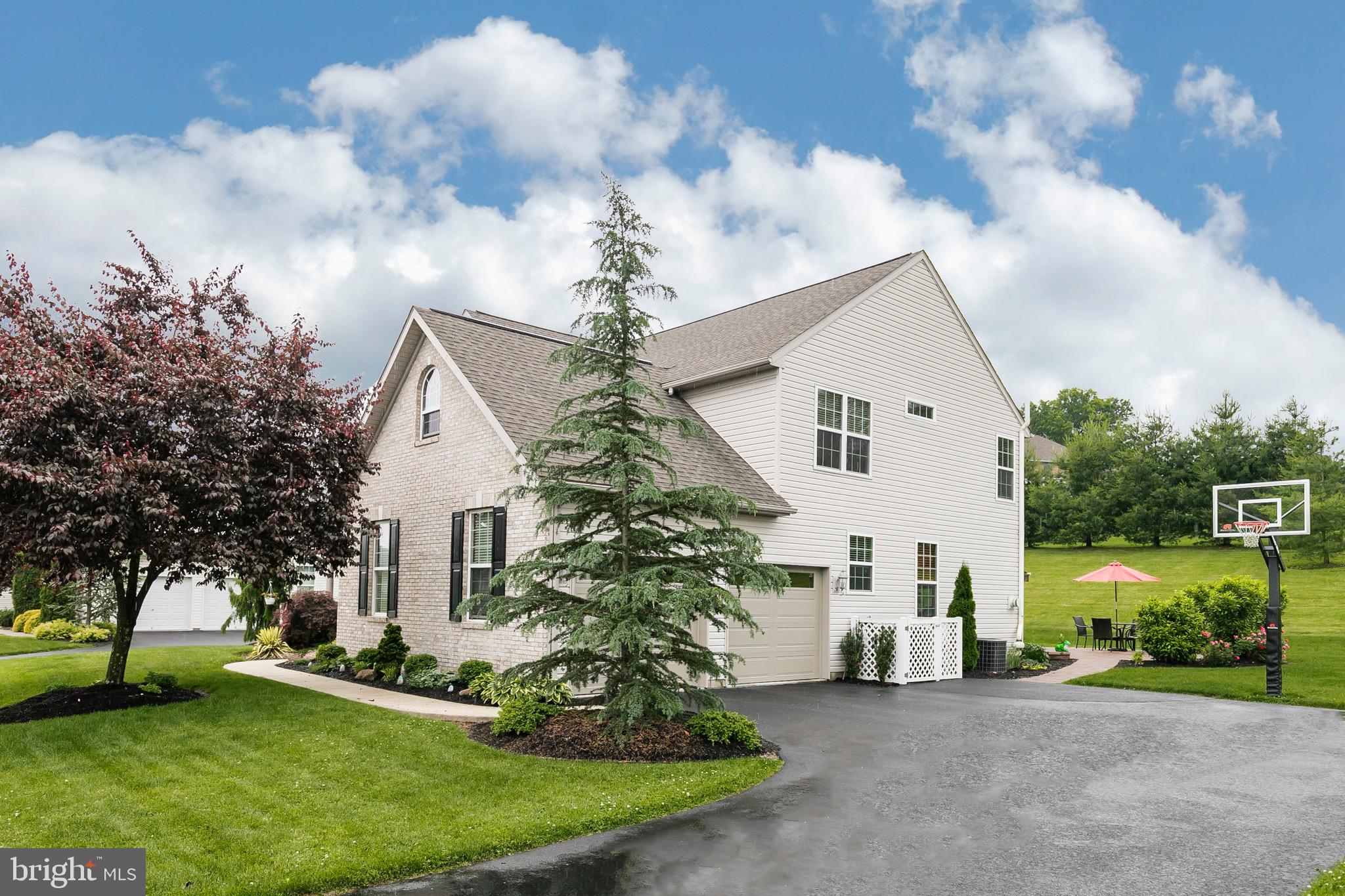 74 Harry Avenue Reading, PA 19607 - Photo 2 of 31 Gallery Image 2