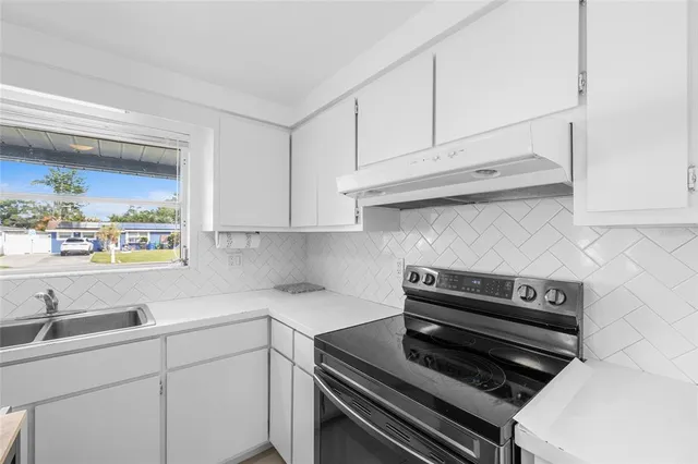 $315,000 | 3338 Cambridge Drive, Sarasota, FL 34232