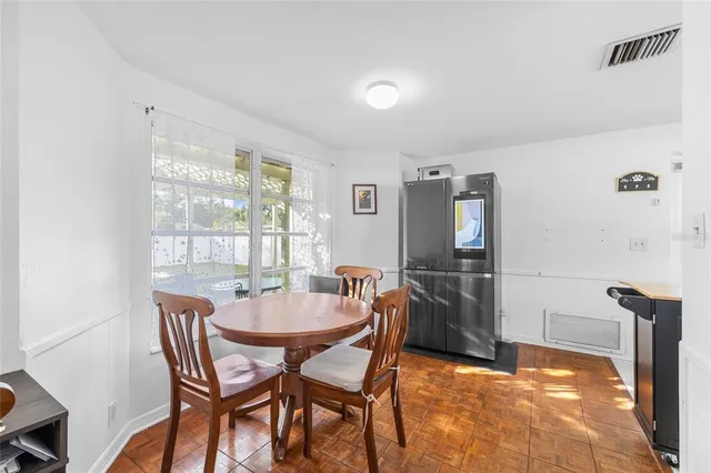 $315,000 | 3338 Cambridge Drive, Sarasota, FL 34232